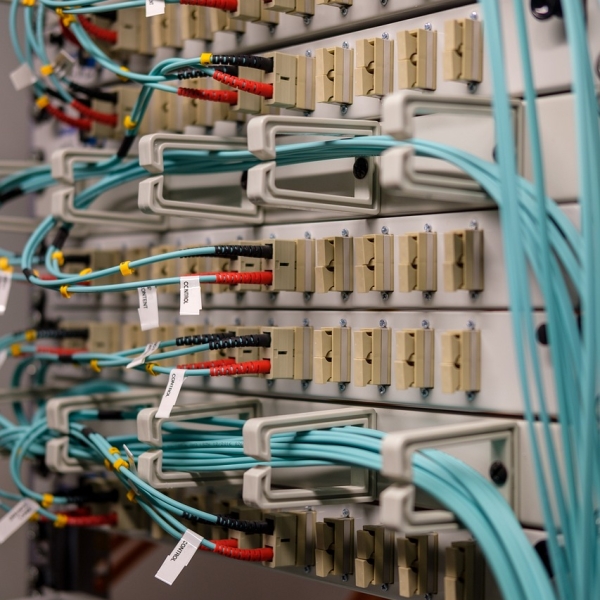 fiber-optic-4393373_1280
